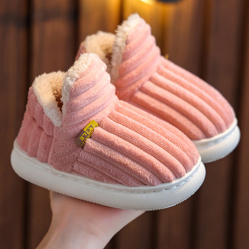 Comfeo kids' closed-back plush slippers in Pink